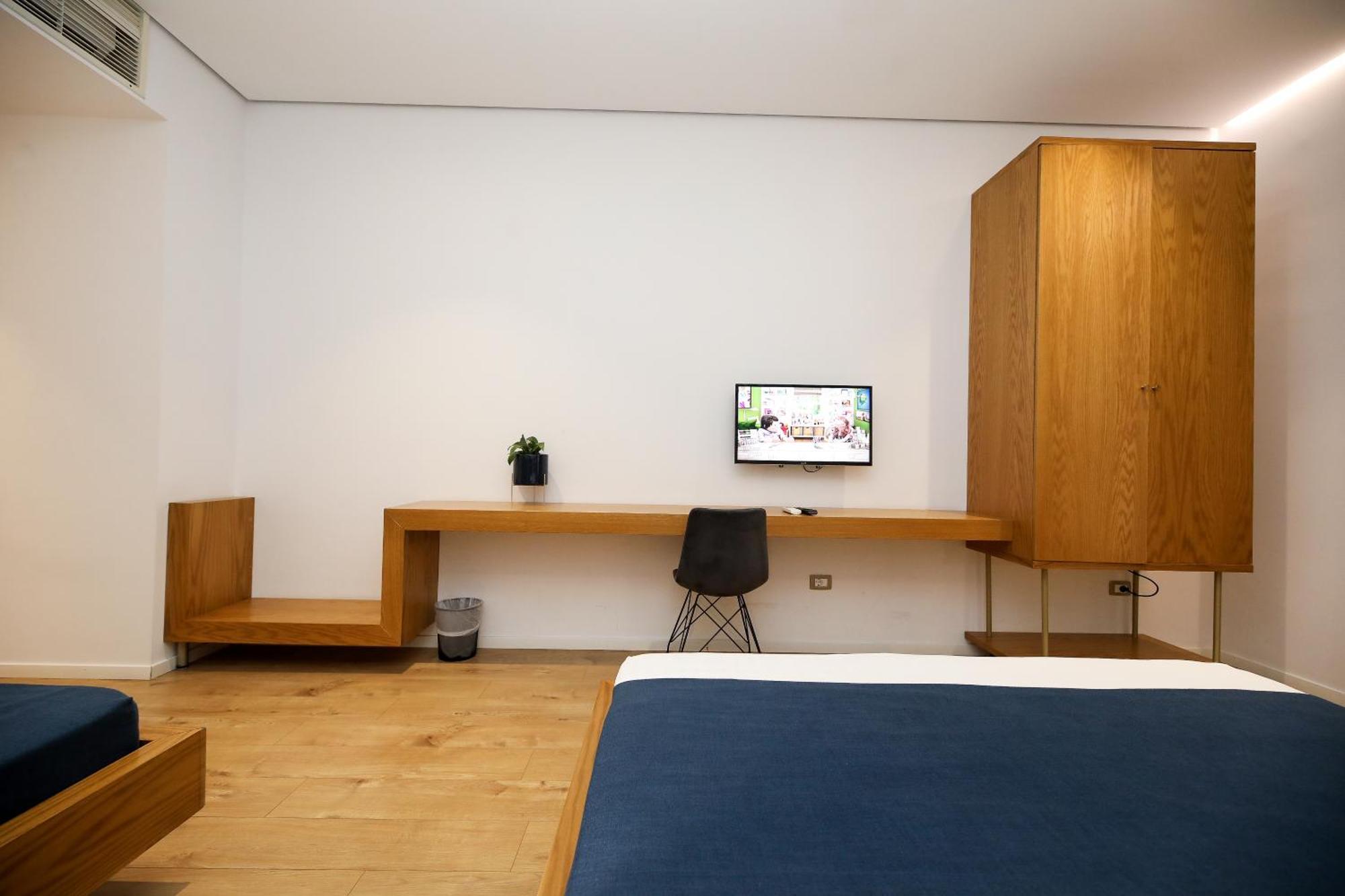 H&M Hotel Avlonya Dış mekan fotoğraf
